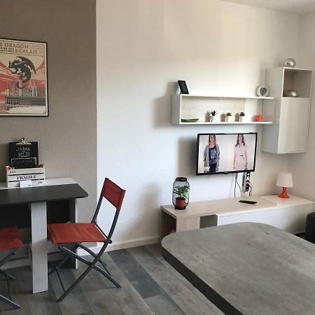 La Plage Superbe Studio Refait A Neuf Calais Bagian luar foto